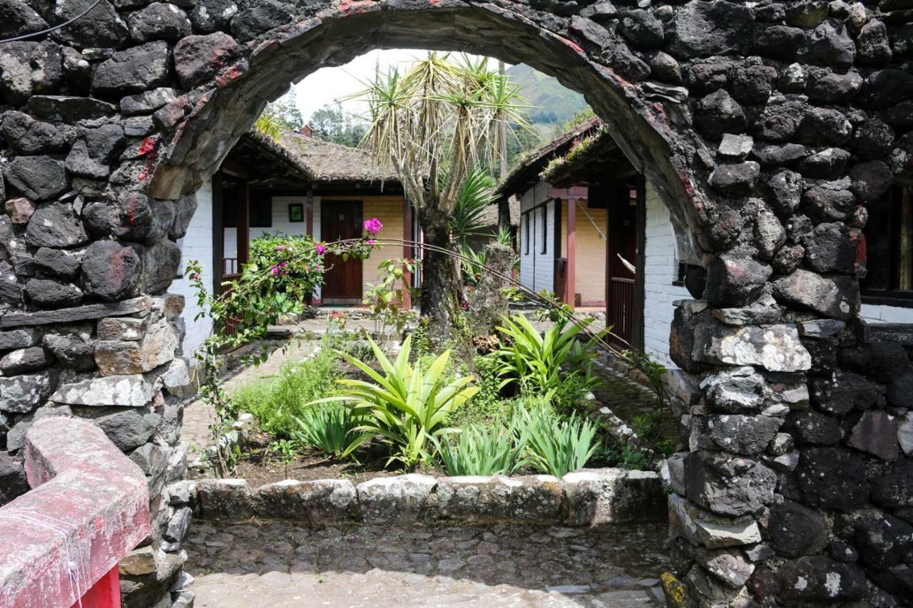 Hosteria El Trapiche Lodge & Spa Баньос Экстерьер фото
