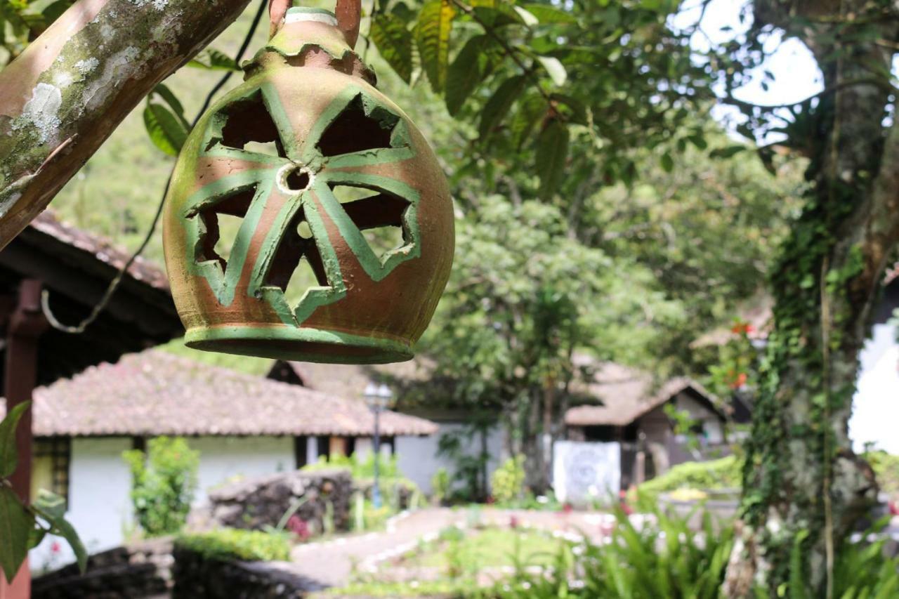 Hosteria El Trapiche Lodge & Spa Баньос Экстерьер фото
